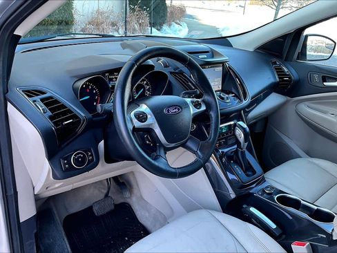 Used 2016 Ford Escape Titanium image 18