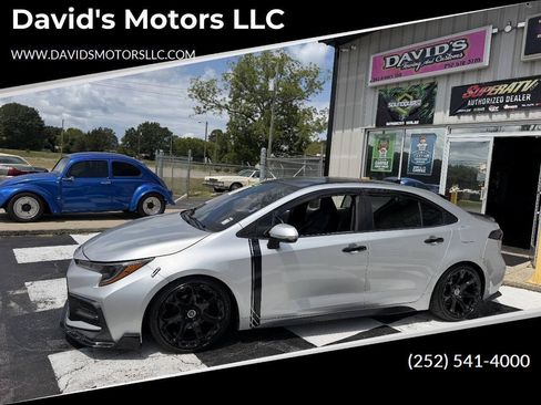 Used 2020 Toyota Corolla SE FWD image 1