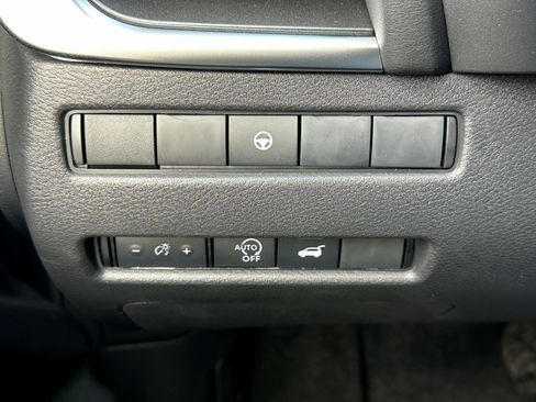 New 2026 Nissan Rogue SV AWD/4WD image 24