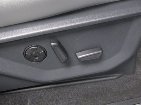 New 2025 Ford Expedition Platinum w/ Platinum Ultimate Package image 31