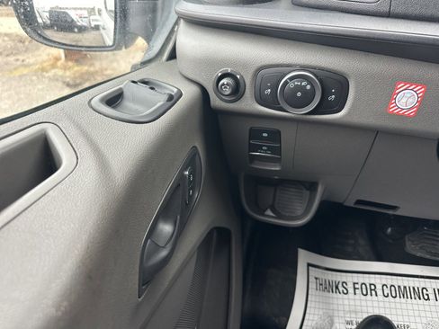 Used 2024 Ford Transit 350 XL image 38