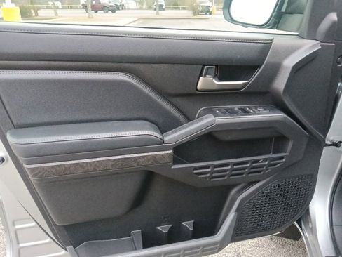 New 2026 Toyota Tacoma Limited AWD/4WD image 11