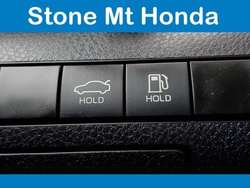 Used 2024 Toyota Camry SE FWD image 31