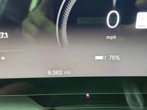 Used 2023 Lucid Air Touring AWD/4WD image 38