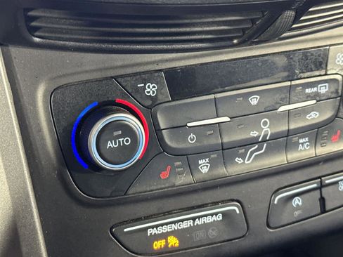 Used 2018 Ford Escape SEL image 20