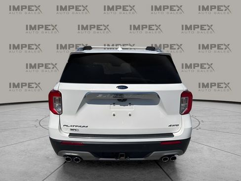 Used 2021 Ford Explorer Platinum w/ Equipment Group 601A image 4