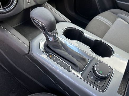 Used 2023 Chevrolet Blazer LT w/ Driver Confidence Package FWD image 18