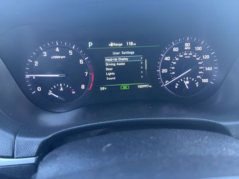 Used 2018 Genesis G80 3.3T Sport image 19