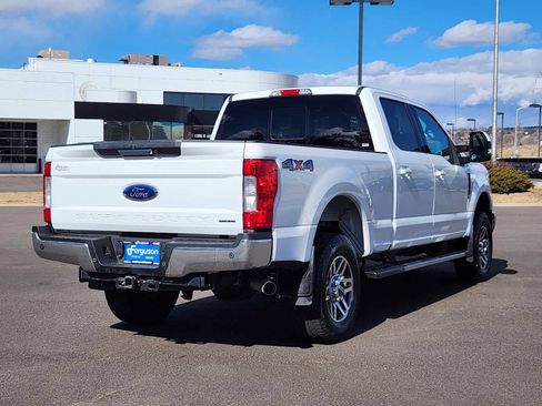 Used 2017 Ford F250 Lariat w/ Lariat Value Package image 3