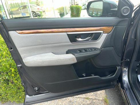 Used 2017 Honda CR-V EX image 13