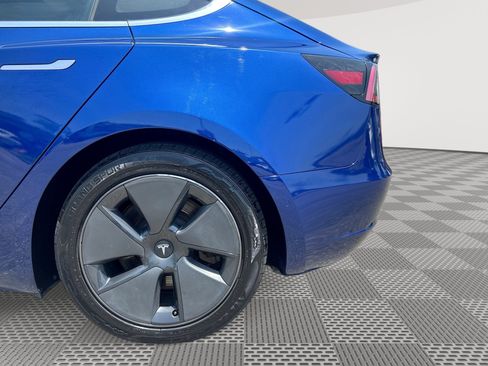 Used 2019 Tesla Model 3 Standard Range Plus RWD image 29