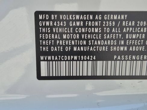 Used 2023 Volkswagen GTI SE FWD image 31