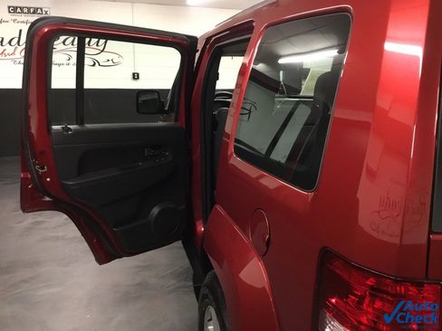 Used 2011 Jeep Liberty Sport image 24