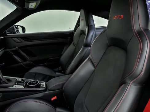 Used 2022 Porsche 911 GT3 RWD image 21
