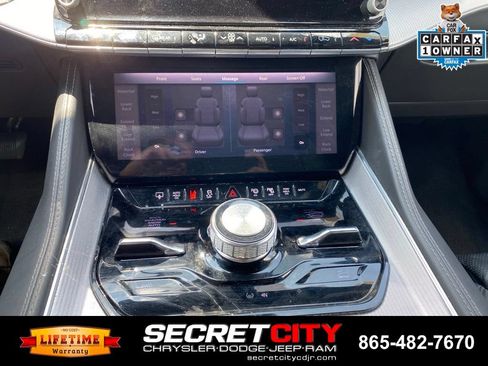 Used 2023 Jeep Grand Wagoneer Series II AWD/4WD image 16