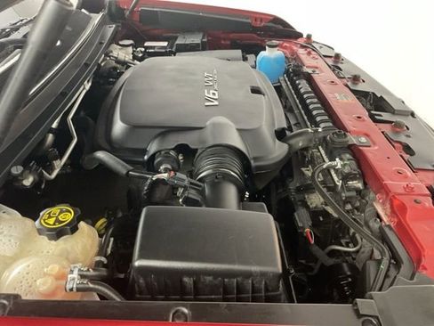 Certified 2022 Chevrolet Colorado Z71 w/ Safety Package image 23