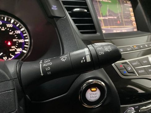 Used 2020 INFINITI QX60 Luxe w/ Essential Package FWD image 44
