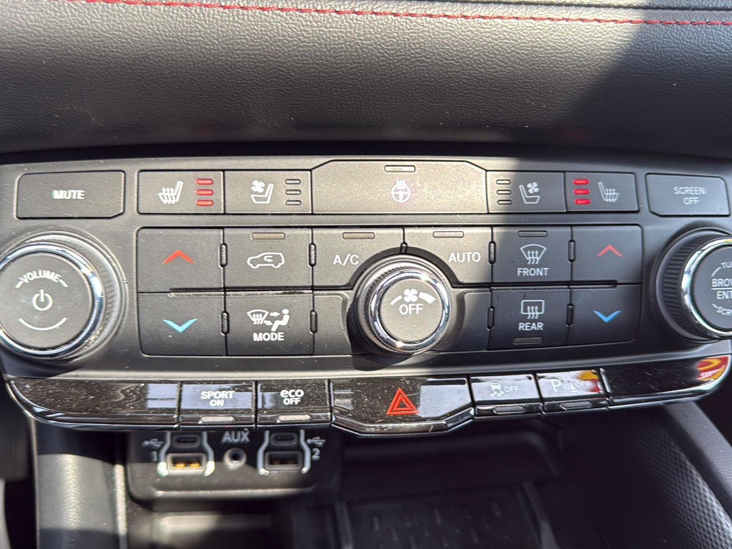 Used 2025 Dodge Durango R/T AWD/4WD image 26