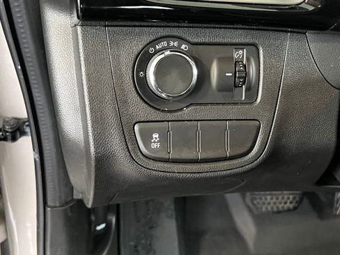 Used 2021 Chevrolet Spark LT FWD image 19