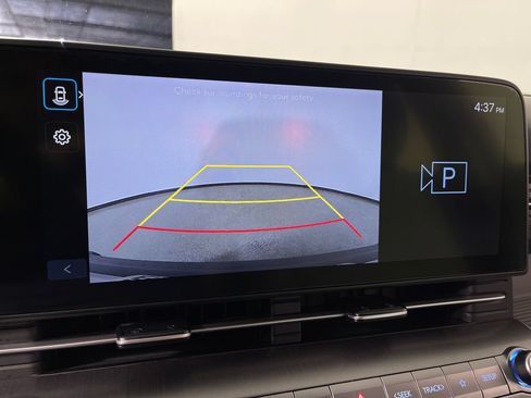 Certified 2024 Hyundai Kona SEL FWD image 23