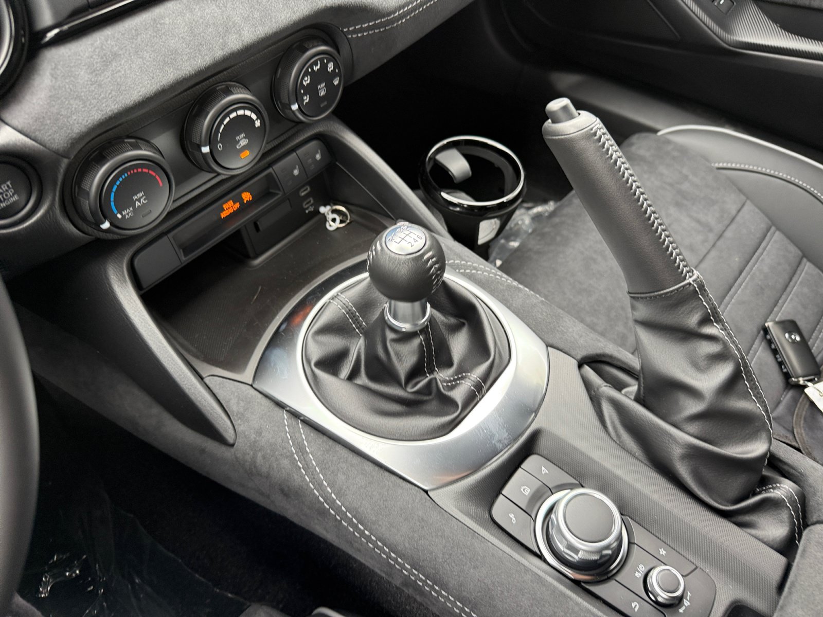 New 2026 MAZDA MX-5 Miata Club w/ Brembo/BBS/Recaro Package RWD image 13