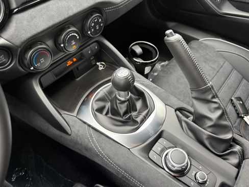 New 2026 MAZDA MX-5 Miata Club w/ Brembo/BBS Recaro Package RWD image 13