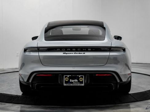 Used 2023 Porsche Taycan Turbo S w/ Premium Package image 10