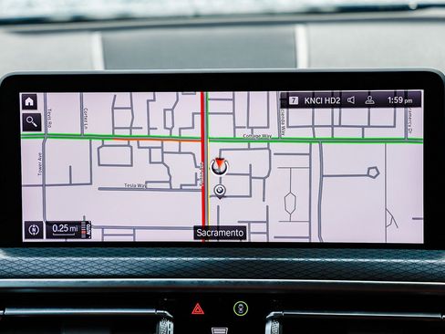 Used 2022 BMW X4 xDrive30i w/ M Sport Package 2 image 12