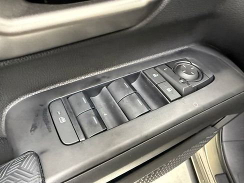 New 2026 Toyota Tacoma TRD Off-Road AWD/4WD image 30
