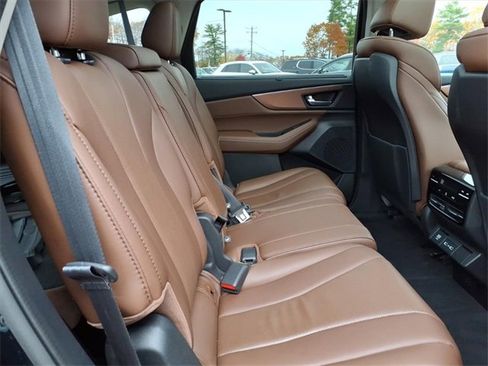 Used 2023 Acura MDX SH-AWD w/ Technology Package image 8