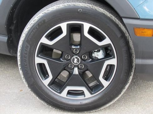 Used 2023 Ford Bronco Sport Outer Banks w/ Tech Package image 7