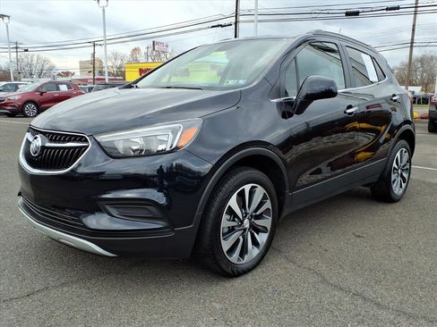 Certified 2022 Buick Encore Preferred w/ Safety Package image 8
