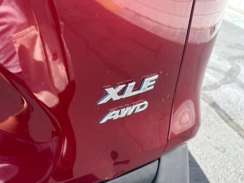 Used 2019 Toyota RAV4 XLE w/ Convenience Package AWD/4WD image 34