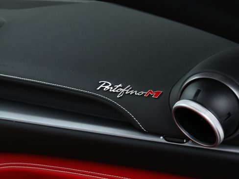 Certified 2022 Ferrari Portofino M RWD image 22