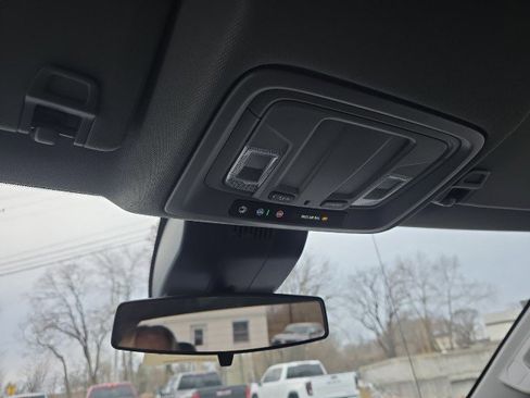 Used 2025 GMC Sierra 1500 Pro w/ Pro Value Package image 27