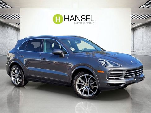 Used 2019 Porsche Cayenne AWD/4WD image 1