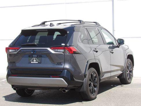 Used 2024 Toyota RAV4 XSE w/ Weather Package AWD/4WD image 6
