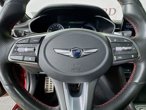 Used 2022 Genesis G70 3.3T image 13