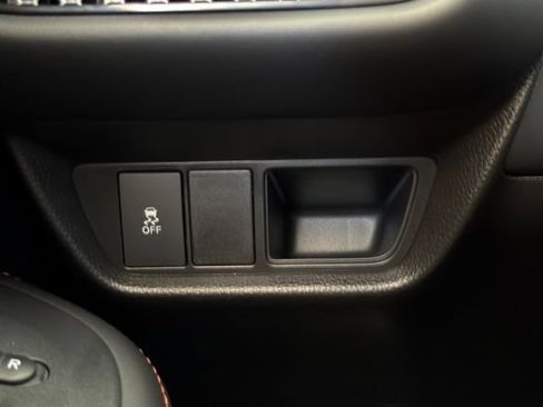 Certified 2026 Honda HR-V Sport image 33