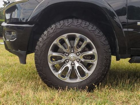 Used 2022 RAM 1500 Limited AWD/4WD image 17
