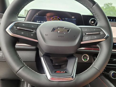 New 2026 Chevrolet Traverse Z71 w/ Enhanced Driving Package AWD/4WD image 15