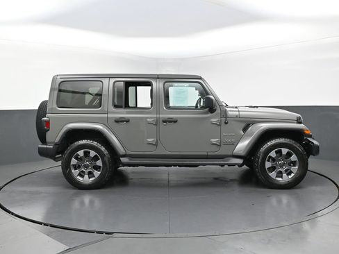 Used 2023 Jeep Wrangler Unlimited Sahara w/ Cold Weather Group AWD/4WD image 38