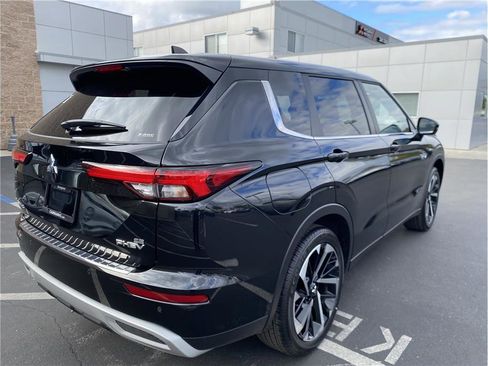 New 2025 Mitsubishi Outlander SE AWD/4WD image 5