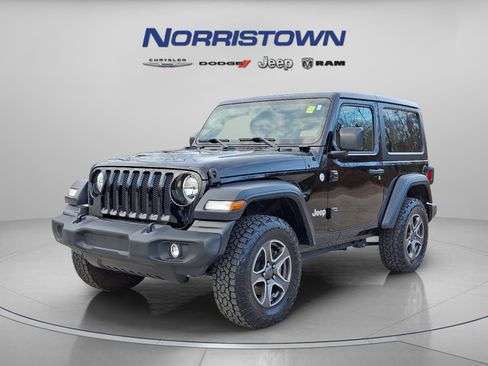Certified 2019 Jeep Wrangler Sport image 2