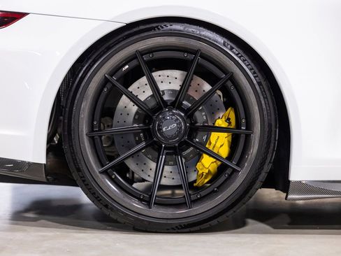 Used 2018 Porsche 911 GT3 image 26