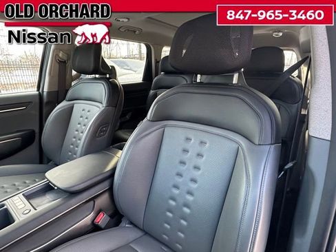 Used 2024 Kia EV9 Wind image 10