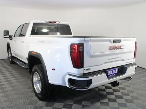 New 2026 GMC Sierra 3500 Denali w/ Denali Reserve Package image 28