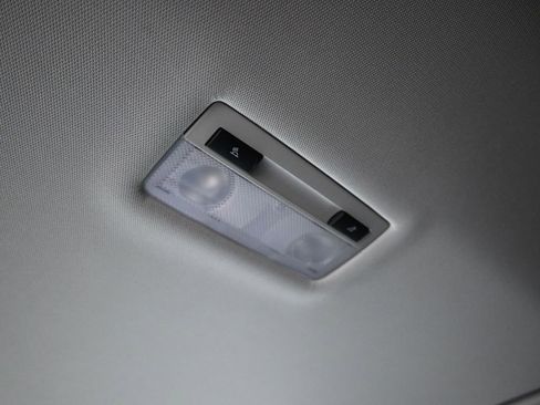 Used 2022 Chevrolet Colorado ZR2 w/ ZR2 Dusk Special Edition image 28