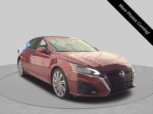 Used 2023 Nissan Altima 2.5 SL FWD image 5