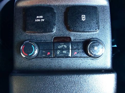 Used 2016 Ford Explorer Platinum image 42